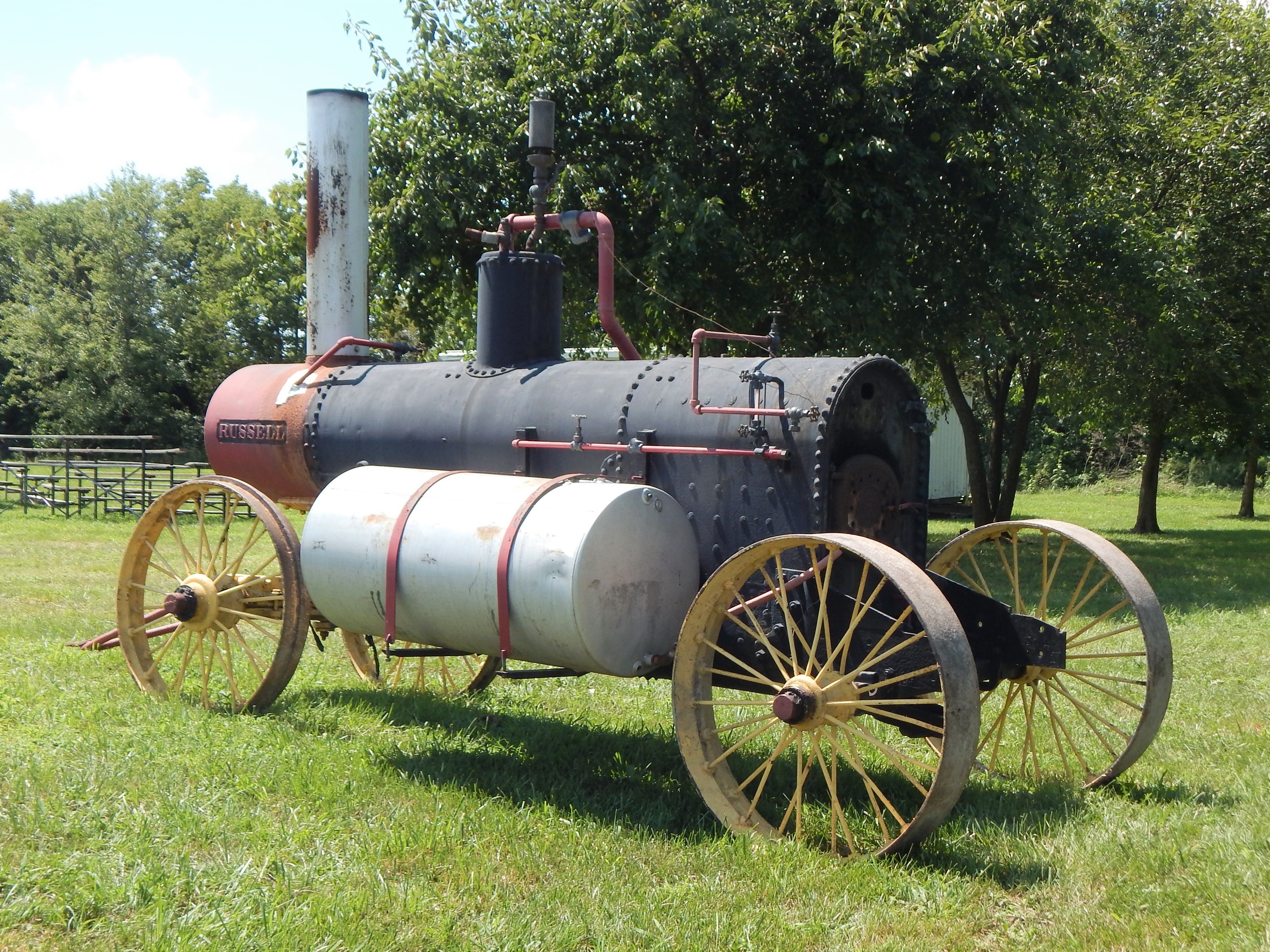 Snapshots of the Northwest Missouri Steam and Gas Engine Show in Hamilton The Caldwell County News